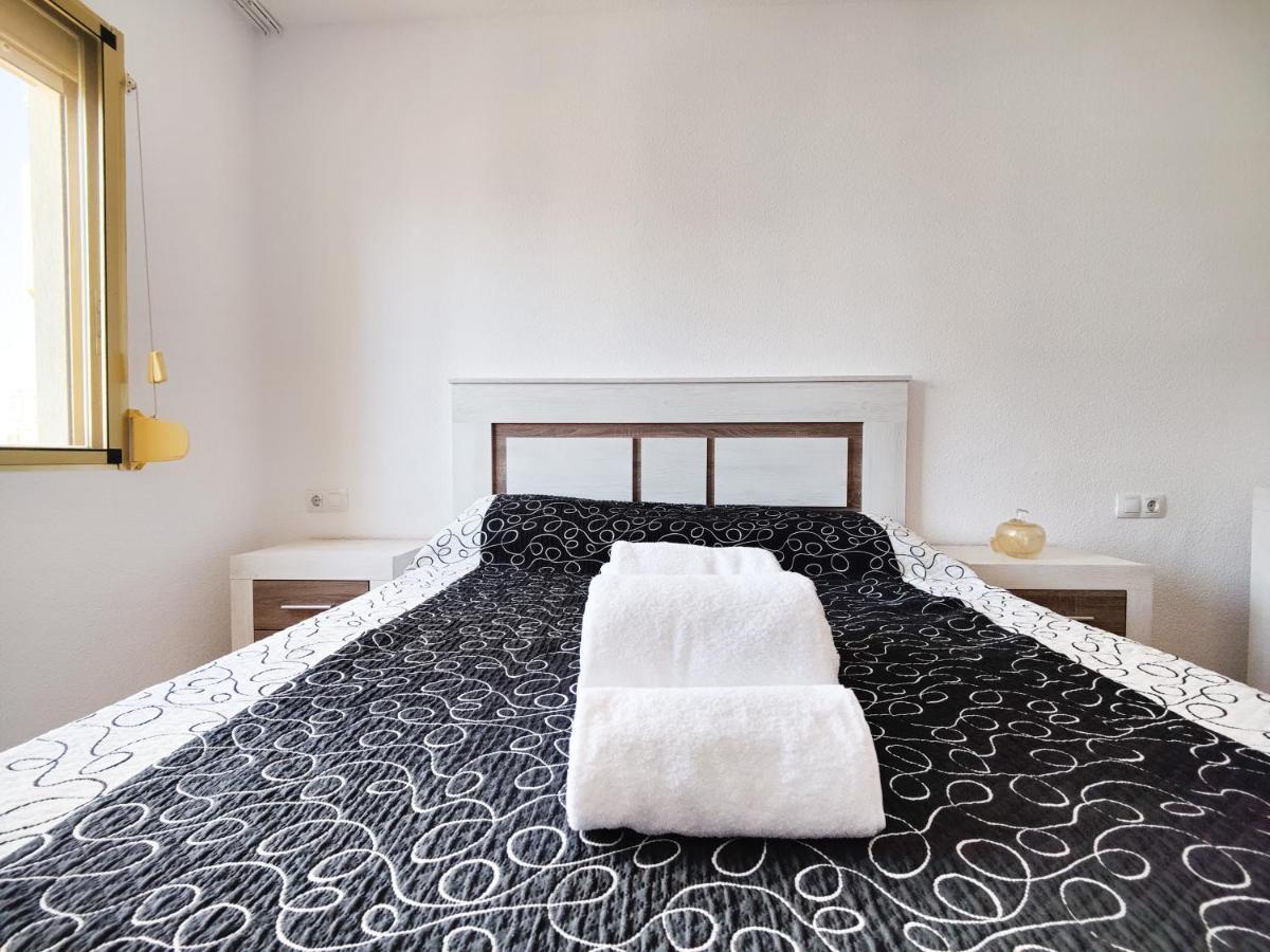 Gerona Sea View Apartments Benidorm Luaran gambar